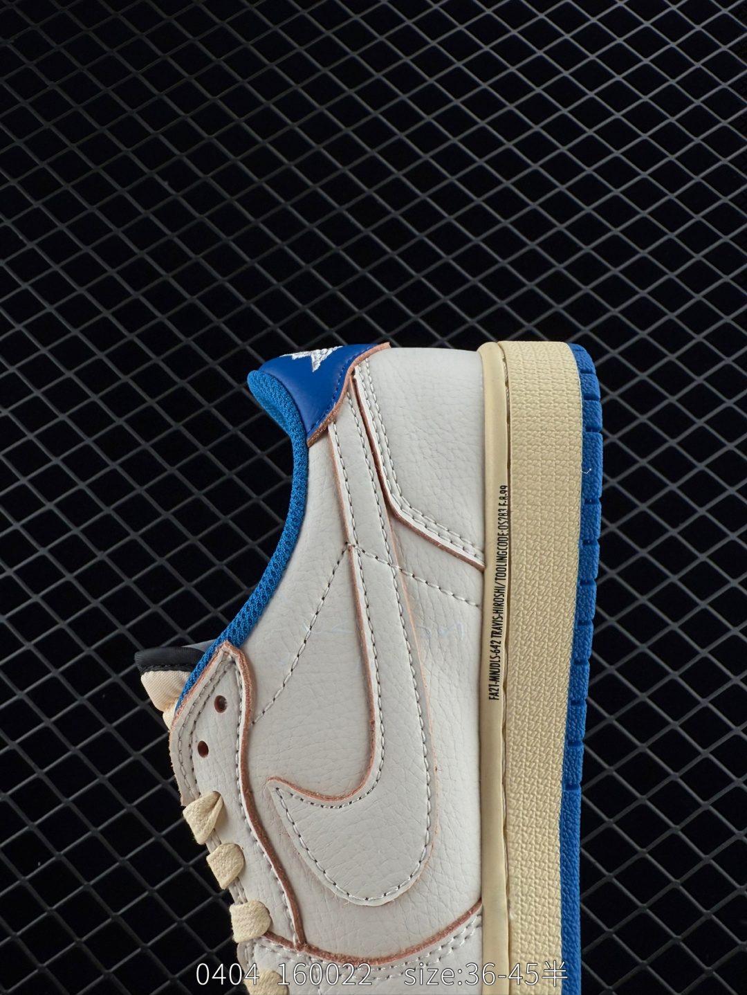 Travis Scott x Air Jordan 1 ” Reverse Mocha “